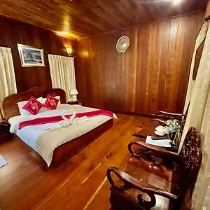 Phathana Boutique Hotel